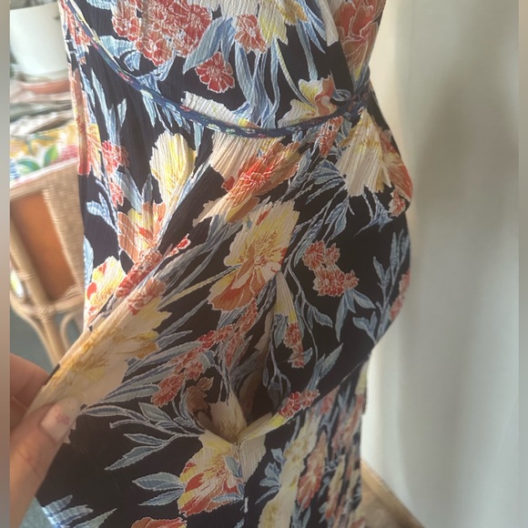 Maxi Dress Size Medium - Picture 5 of 6